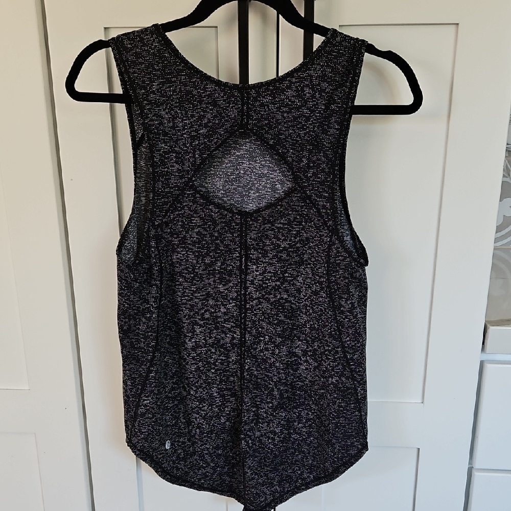 Lululemon Athletica Black Tank Top with Sleek Design